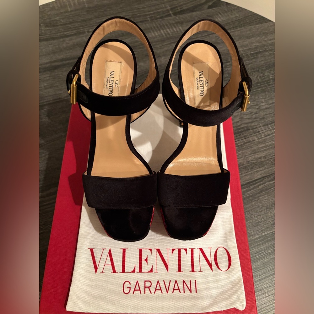 Valentino Velvet Black & Red Platform Open Toes Heels Size 37 - Picture 10 of 14